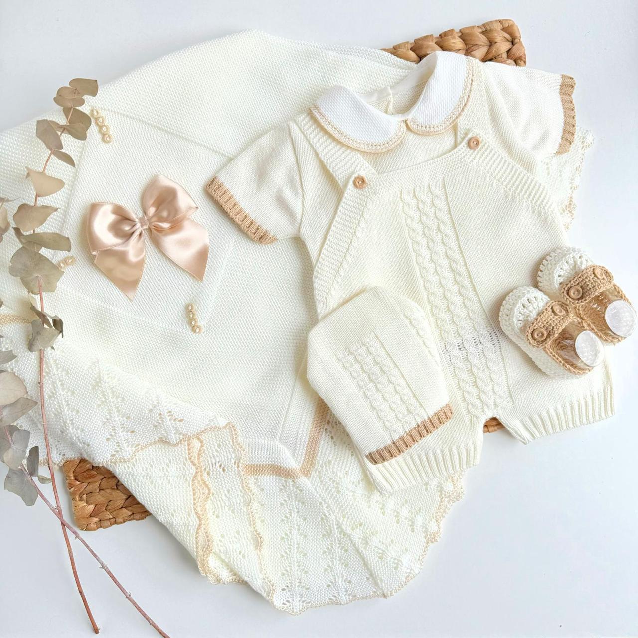 Set Ranita Corta Con Manta y Zapaticos