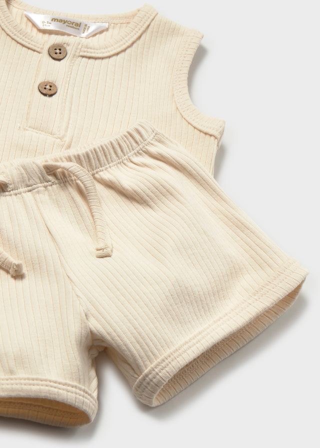 Conj. pantalon corto y gorro mayoral 1294