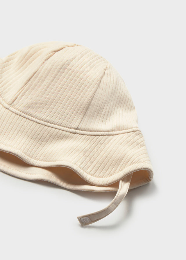 Conj. pantalon corto y gorro mayoral 1294