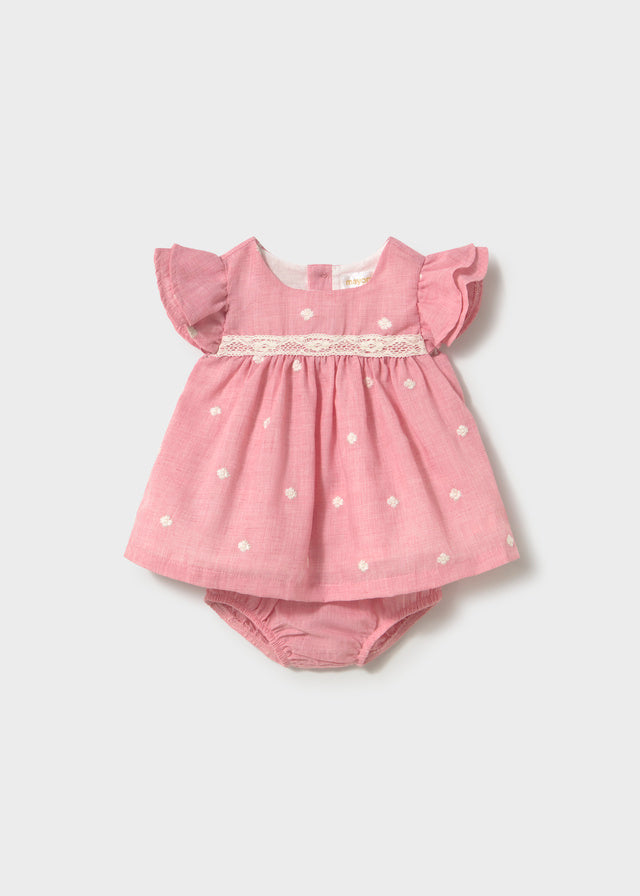 Vestido bordado mayoral 1802