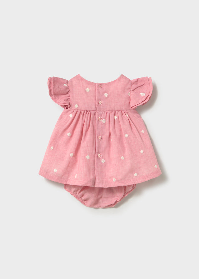 Vestido bordado mayoral 1802