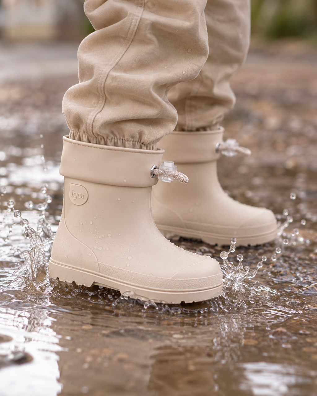 Bota de agua Mendi Beige igor W10305