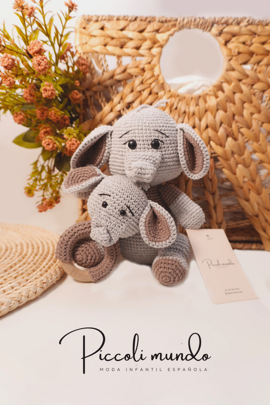 Peluche y Sonajero Crochet de Elefante