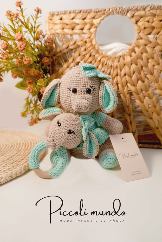 Peluche y Sonajero Crochet de Elefante