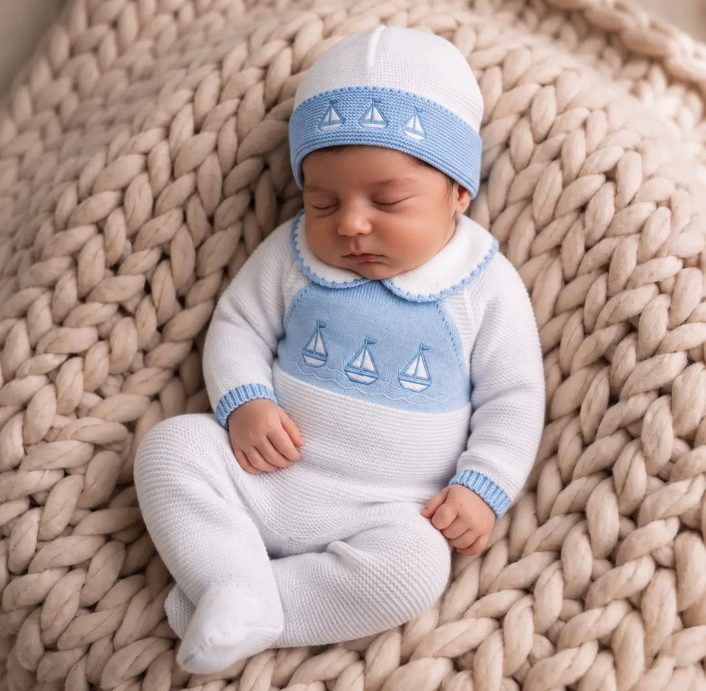 Primera Puesta Barquito Blanco con Celeste