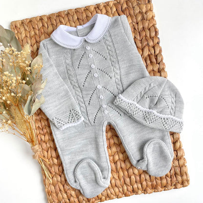 Primera Puesta Traje Gorro