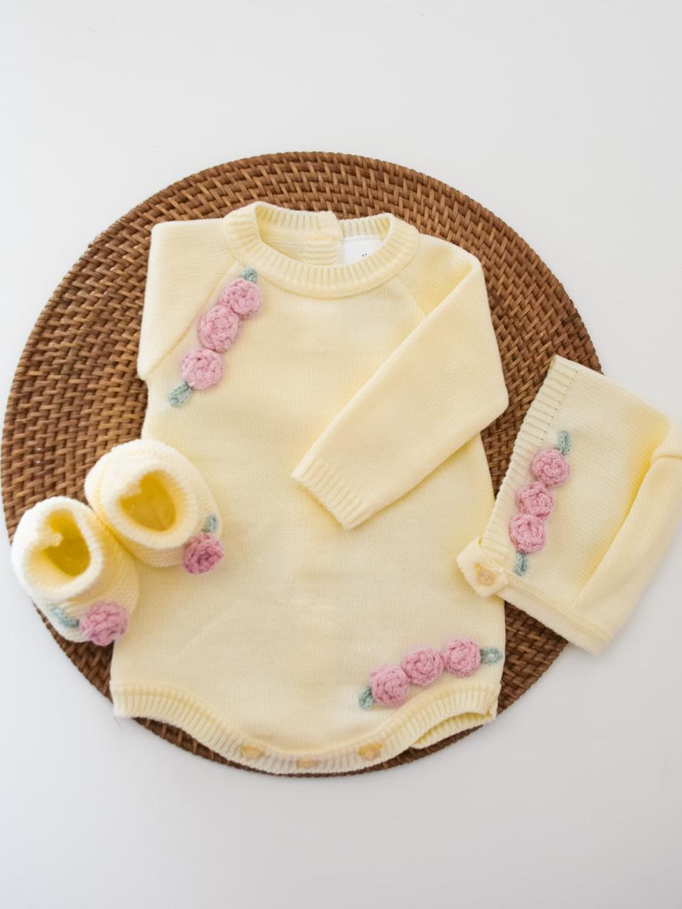 Primera Puesta Cloe Corta Amarilla con Rosa Viejo