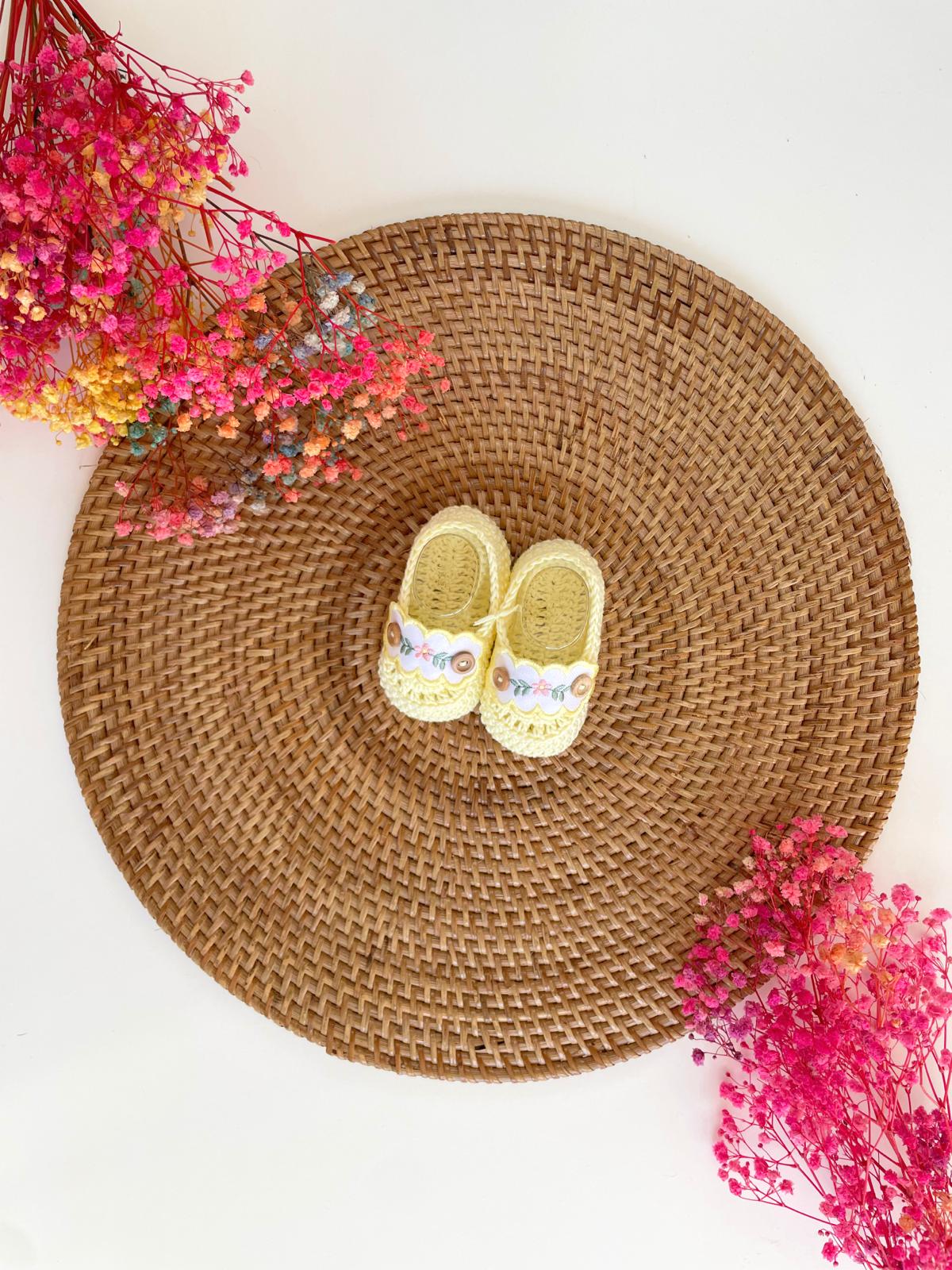 Zapatos Paula Flores Amarillo
