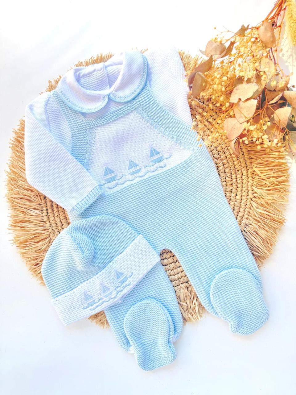 Primera Puesta Barquito Celeste Con Blanco